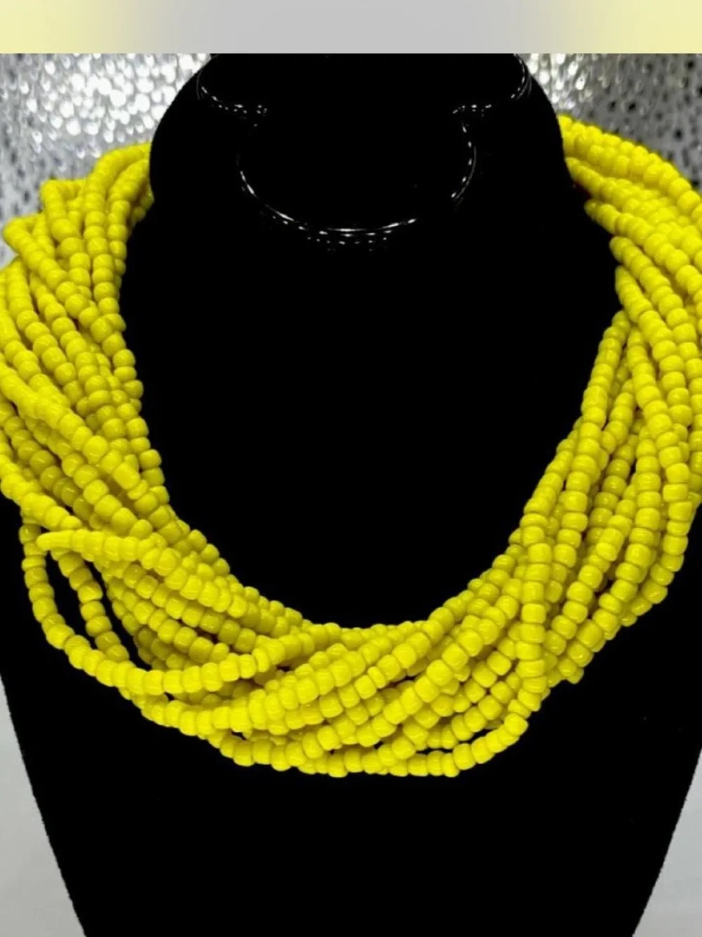 Statement *** Cannery Yellow Multi-Strand Beaded Necklace “ Bonus ! 👀 Pics ;0)